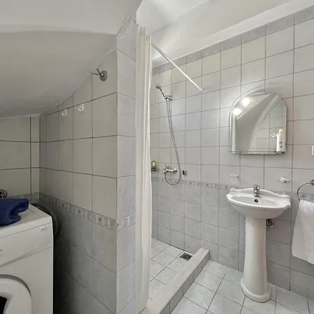 Sakos Skala Kefalonia