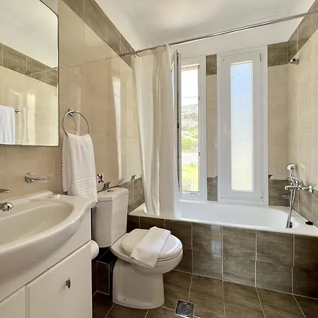 Sakos Skala Kefalonia Villa *